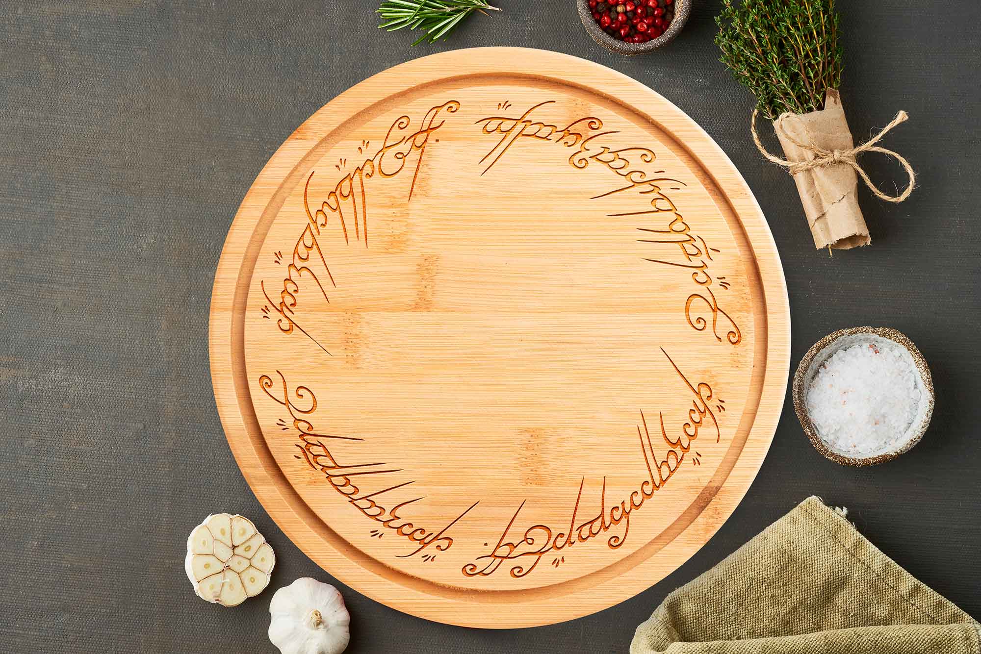Lord of the Rings gift ‘One Ring’ Round Chopping Board